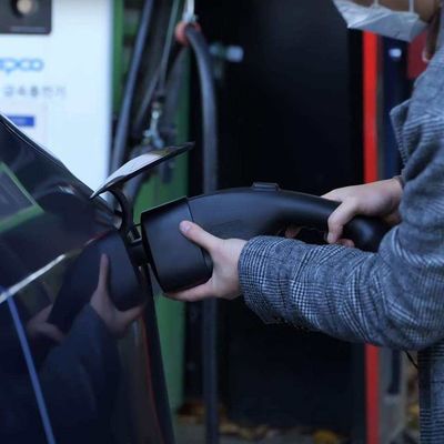 175KW CCS1 Adaptörü Supercharger Değiştirme Tesla Modeli S/X/3/Y IP55 CCS Combo 1 TPC Şarj Adaptörü