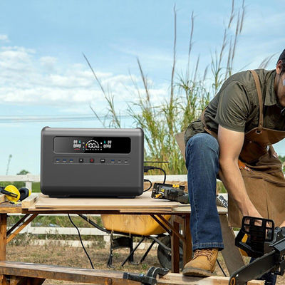 AC 1200W Girişli Taşınabilir Güç İstasyonu, Güneş Panelli Güneş Jeneratörü Mevcut LCD Ekran